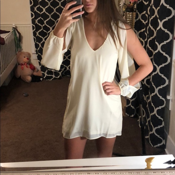 Tobi long sleeve sheer dress - Picture 4 of 5